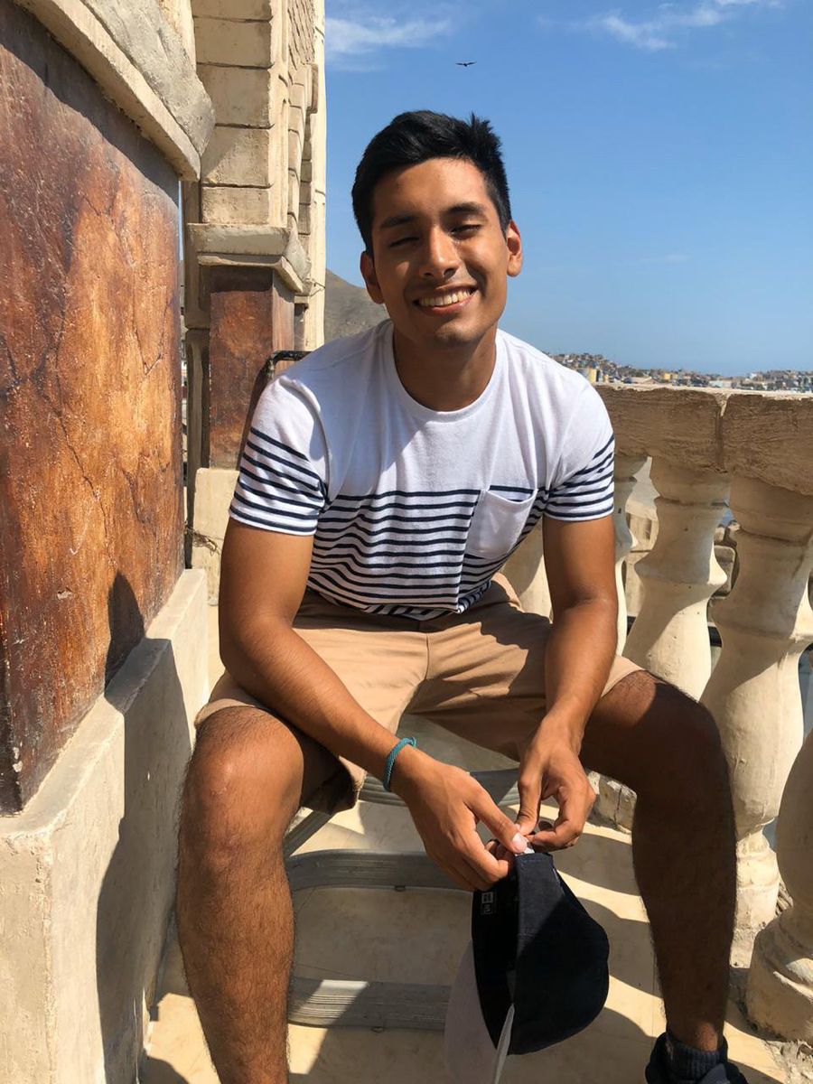 <em><strong>Javier H.</strong></em>